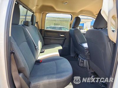 Zdjęcie 10 z 12 samochodu: 2019 RAM 2500 TRADESMAN VIN:3C6UR5CL5KG514734 - miniatura