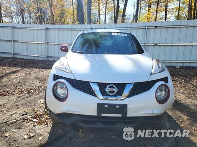 Piąte zdjęcie samochodu w środku: 2015 NISSAN JUKE SV VIN:JN8AF5MV0FT562806 - miniatura