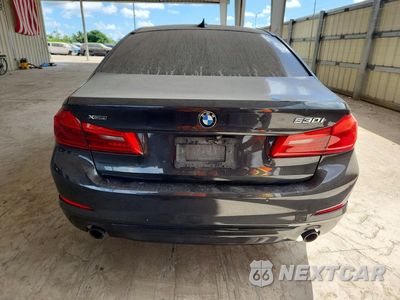 Zdjęcie 6 z 12 samochodu: 2019 BMW 530 XI VIN:WBAJA7C52KWW30388 - miniatura