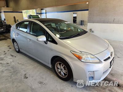 Czwarte zdjęcie samochodu z boku: 2011 TOYOTA PRIUS THREE VIN:JTDKN3DU4B5348186 - miniatura