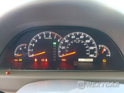 Zdjęcie 9 z 12 samochodu: 2005 TOYOTA CAMRY LE VIN:4T1BE32KX5U623504 - miniatura