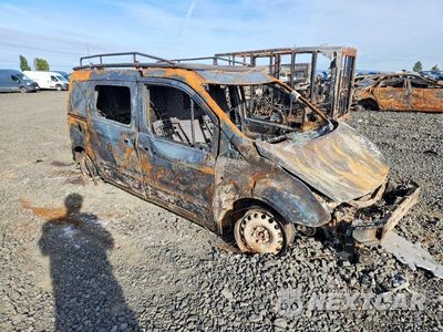 Czwarte zdjęcie samochodu z boku: 2015 FORD TRANSIT CONNECT XL VIN:NM0LS7E73F1179849 - miniatura