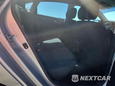 Zdjęcie 10 z 12 samochodu: 2015 NISSAN SENTRA SV VIN:3N1AB7AP8FY318811 - miniatura