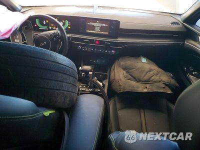 Zdjęcie 8 z 12 samochodu: 2025 KIA K5 GT VIN:KNAG44J82S5327050 - miniatura