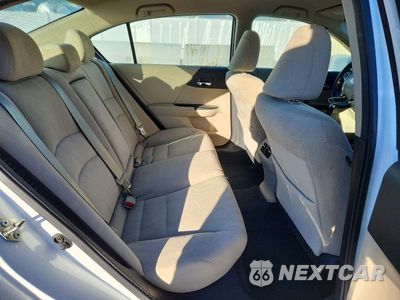 Zdjęcie 10 z 12 samochodu: 2015 HONDA ACCORD HYBRID VIN:1HGCR6F34FA000112 - miniatura