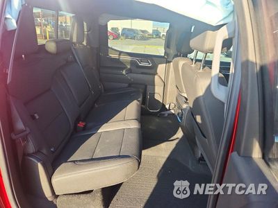 Zdjęcie 10 z 12 samochodu: 2025 CHEVROLET SILVERADO K1500 LTZ VIN:1GCUKGED2SZ231996 - miniatura