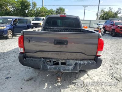 Zdjęcie 6 z 12 samochodu: 2016 TOYOTA TACOMA SR VIN:5TFRX5GN1GX058721 - miniatura