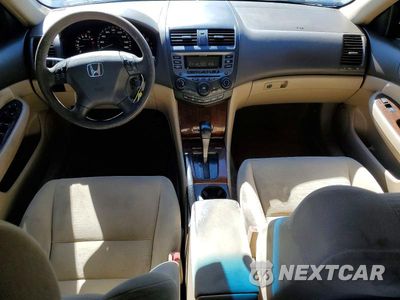 Zdjęcie 8 z 12 samochodu: 2007 HONDA ACCORD EX VIN:1HGCM567X7A174019 - miniatura