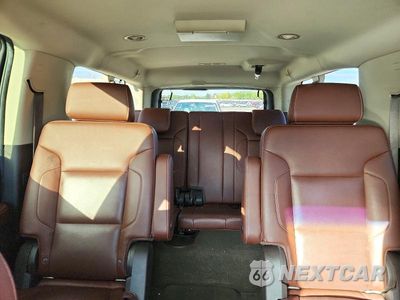 Zdjęcie 10 z 13 samochodu: 2016 CHEVROLET SUBURBAN K1500 LTZ VIN:1GNSKJKC0GR131863 - miniatura