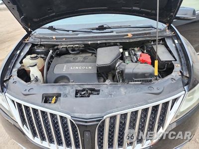 Zdjęcie 12 z 13 samochodu: 2012 LINCOLN MKX VIN:2LMDJ8JK2CBL08478 - miniatura