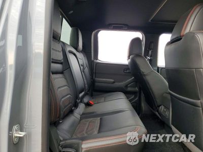 Zdjęcie 10 z 12 samochodu: 2026 NISSAN FRONTIER PRO-4X VIN:1N6ED1EK9TN646524 - miniatura