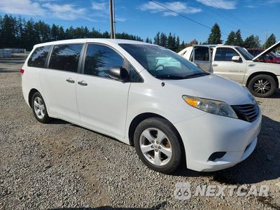 Czwarte zdjęcie samochodu z boku: 2012 TOYOTA SIENNA BASE 7-PASSENGER VIN:5TDZK3DC4CS278974 - miniatura