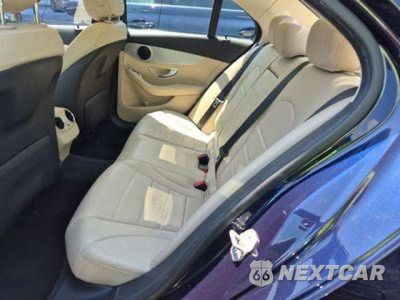 Zdjęcie 6 z 10 samochodu: 2017 MERCEDES-BENZ C 300 4MATIC VIN:55SWF4KBXHU216920 - miniatura