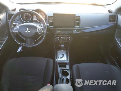 Zdjęcie 8 z 12 samochodu: 2013 MITSUBISHI LANCER GT VIN:JA32U8FW3DU001681 - miniatura