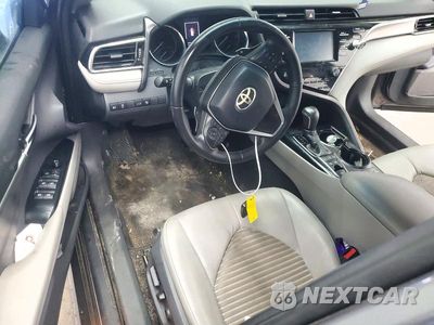 Zdjęcie 8 z 12 samochodu: 2018 TOYOTA CAMRY HYBRID SE VIN:4T1B21HK6JU510731 - miniatura