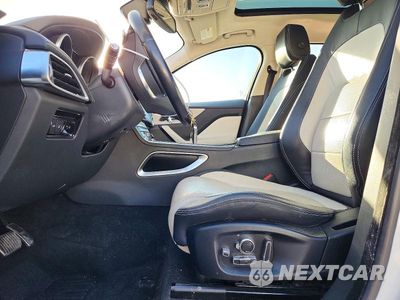 Zdjęcie 7 z 13 samochodu: 2018 JAGUAR F-PACE R - SPORT VIN:SADCL2FXXJA273662 - miniatura