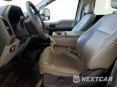 Zdjęcie 7 z 12 samochodu: 2019 FORD F350 SUPER DUTY VIN:1FDRF3G66KEE36466 - miniatura