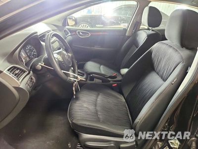 Zdjęcie 7 z 12 samochodu: 2019 NISSAN SENTRA SV VIN:3N1AB7AP2KL625687 - miniatura