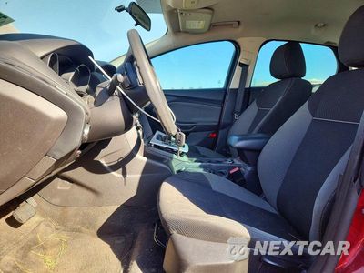 Zdjęcie 7 z 12 samochodu: 2013 FORD FOCUS SE VIN:1FADP3F21DL363196 - miniatura