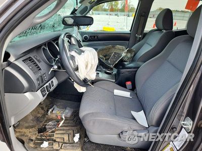 Zdjęcie 7 z 12 samochodu: 2012 TOYOTA TACOMA V6 VIN:5TFLU4ENXCX030986 - miniatura