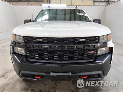 Piąte zdjęcie samochodu w środku: 2021 CHEVROLET SILVERADO K1500 TRAIL BOSS CUSTOM VIN:1GCPYCEF1MZ272225 - miniatura