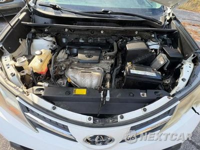 Zdjęcie 7 z 11 samochodu: 2014 TOYOTA RAV4 LE VIN:JTMBFREV8EJ005528 - miniatura