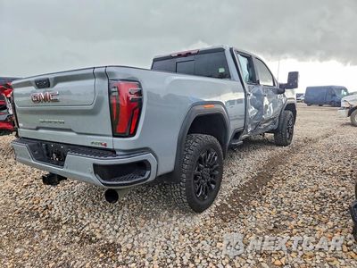 Trzecie zdjęcie samochodu z tyłu: 2024 GMC SIERRA K2500 AT4 VIN:1GT49PEYXRF334075 - miniatura