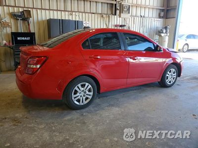 Trzecie zdjęcie samochodu z tyłu: 2018 CHEVROLET SONIC LS VIN:1G1JB5SH5J4117283 - miniatura