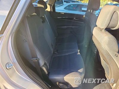 Zdjęcie 11 z 13 samochodu: 2016 KIA SORENTO LX V6 VIN:5XYPGDA56GG012640 - miniatura