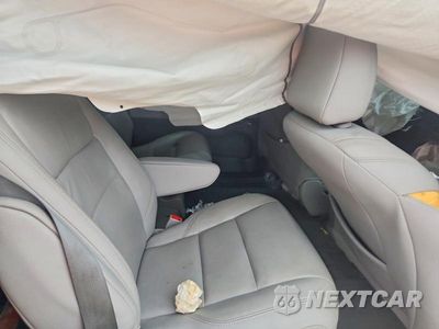 Zdjęcie 11 z 13 samochodu: 2016 TOYOTA SIENNA XLE 8-PASSENGER VIN:5TDYK3DC4GS720413 - miniatura