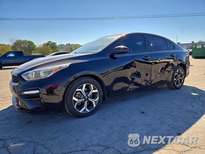 2021 KIA FORTE LXS 3KPF24AD6ME357175 - główne zdjęcie licytacji z USA - miniatura
