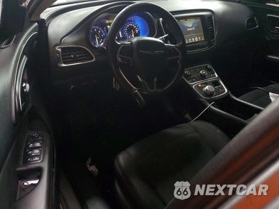 Zdjęcie 8 z 13 samochodu: 2016 CHRYSLER 200 LIMITED VIN:1C3CCCAB5GN166750 - miniatura
