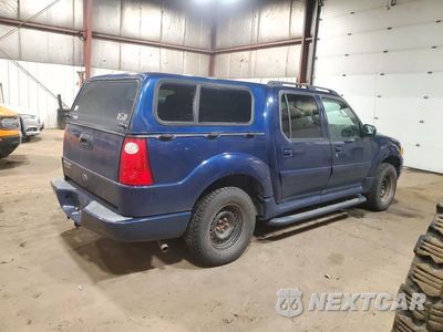 Trzecie zdjęcie samochodu z tyłu: 2004 FORD EXPLORER SPORT TRAC VIN:1FMDU77K74UB34813 - miniatura