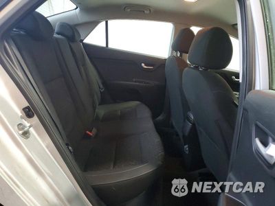 Zdjęcie 10 z 12 samochodu: 2022 KIA RIO S VIN:3KPA24ADXNE431712 - miniatura