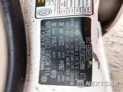 Zdjęcie 13 z 13 samochodu: 2006 KIA SPECTRA EX VIN:KNAFE121365273370 - miniatura