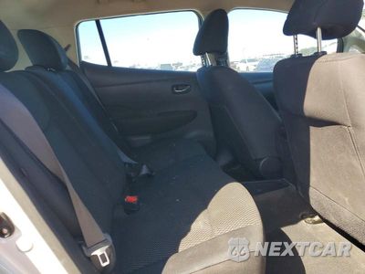 Zdjęcie 10 z 12 samochodu: 2014 NISSAN LEAF S VIN:1N4AZ0CP9EC336650 - miniatura
