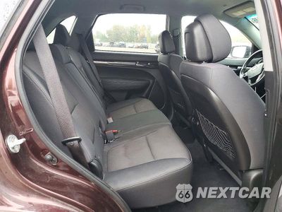 Zdjęcie 11 z 13 samochodu: 2011 KIA SORENTO LX VIN:5XYKT3A18BG103608 - miniatura