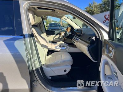 Piąte zdjęcie samochodu w środku: 2022 MERCEDES-BENZ GLS 450 4MATIC VIN:4JGFF5KE0NA761915 - miniatura