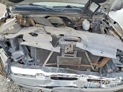 Zdjęcie 11 z 12 samochodu: 2004 CHEVROLET SILVERADO K1500 VIN:2GCEK13T341337302 - miniatura