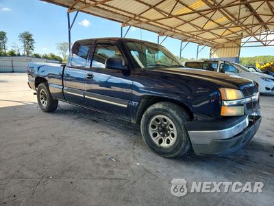 Czwarte zdjęcie samochodu z boku: 2005 CHEVROLET SILVERADO C1500 VIN:1GCEC19V65Z137321 - miniatura