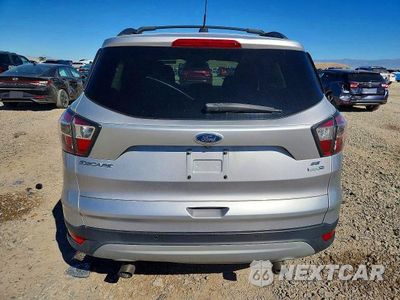 Zdjęcie 6 z 12 samochodu: 2017 FORD ESCAPE SE VIN:1FMCU9GD0HUA39296 - miniatura