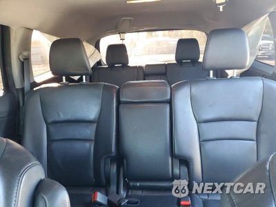 Zdjęcie 10 z 13 samochodu: 2018 HONDA PILOT TOURING VIN:5FNYF6H96JB012695 - miniatura