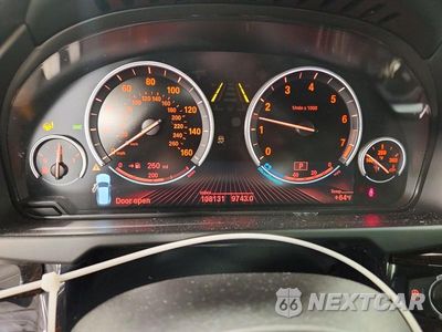 Zdjęcie 9 z 13 samochodu: 2015 BMW X5 XDRIVE50I VIN:5UXKR6C53F0J74032 - miniatura