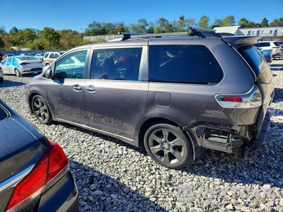 Drugie zdjęcie samochodu z przodu: 2015 TOYOTA SIENNA SPORT VIN:5TDXK3DCXFS621492 - miniatura