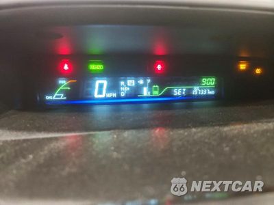 Zdjęcie 9 z 12 samochodu: 2013 TOYOTA PRIUS V THREE VIN:JTDZN3EU6D3277973 - miniatura