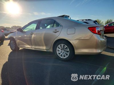 Drugie zdjęcie samochodu z przodu: 2012 TOYOTA CAMRY LE VIN:4T1BF1FK7CU586064 - miniatura
