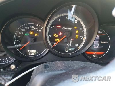 Zdjęcie 9 z 13 samochodu: 2017 PORSCHE 911 TURBO VIN:WP0AD2A90HS166357 - miniatura