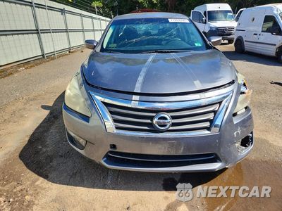 Piąte zdjęcie samochodu w środku: 2015 NISSAN ALTIMA 2.5 S VIN:1N4AL3AP4FN342402 - miniatura