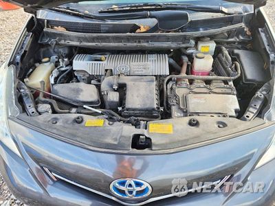 Zdjęcie 11 z 12 samochodu: 2012 TOYOTA PRIUS V TWO VIN:JTDZN3EU0C3038529 - miniatura