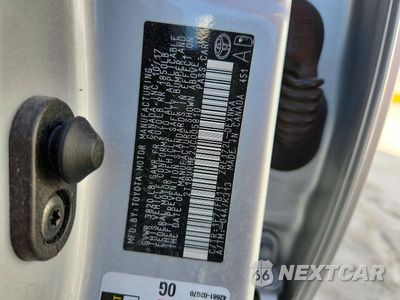 Zdjęcie 12 z 12 samochodu: 2018 TOYOTA COROLLA LE VIN:2T1BURHE2JC005810 - miniatura